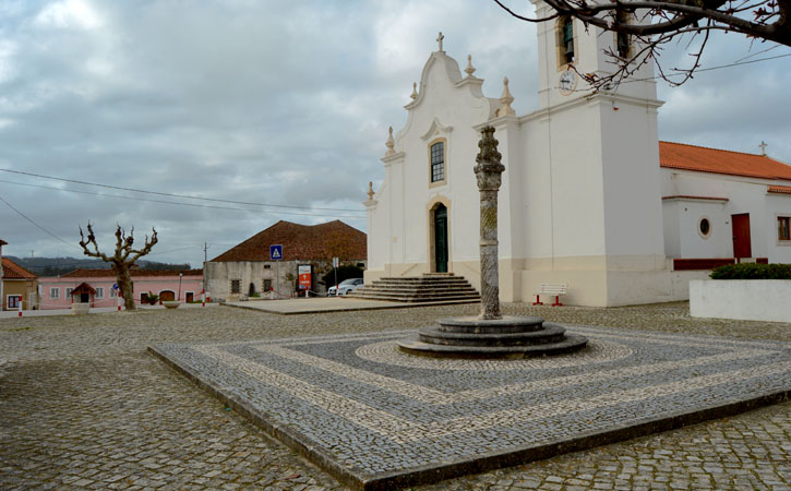 Igreja de São João Baptista de Alfeizerão, Alcobaça