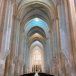 Visitas Guiadas em Alcobaça, Alcobaça o Guia Turístico Oficial da cidade, Mosteiro de Alcobaça Visita Guiada Privada